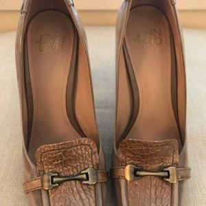 Joan & David Petal Rose Shoes 8 1/2